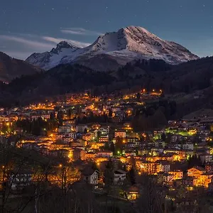 Moderno E Mori Serina (Lombardy)